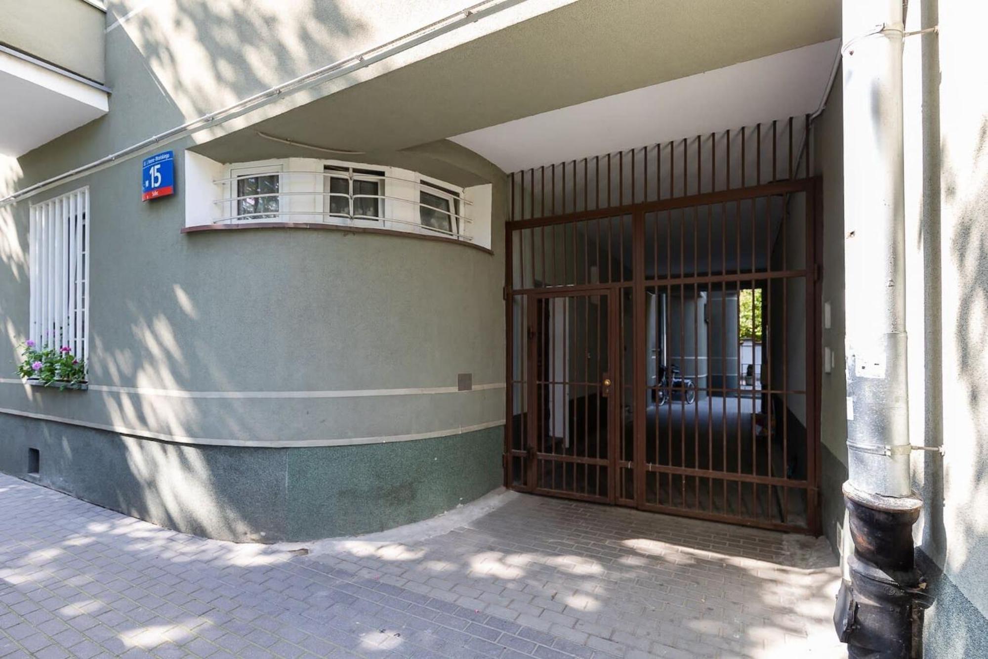 Rent Like Home - Wronskiego 15 Warschau Exterior foto